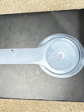 Beats by Dre Solo On-Ear Headphones - Light Blue